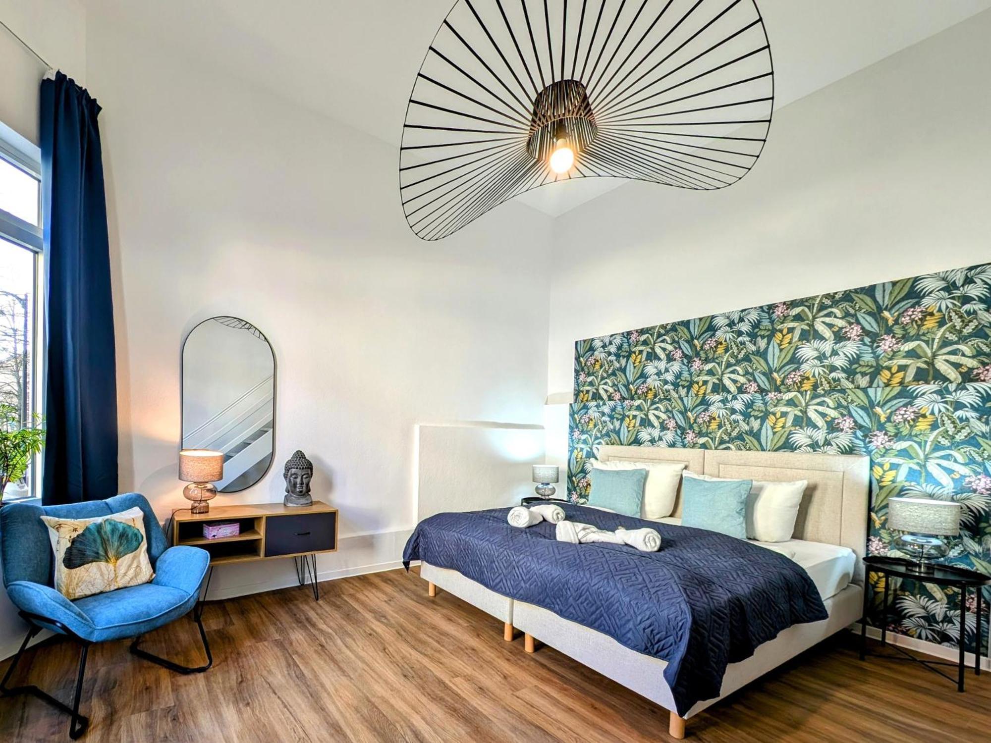Bohnapartments - Topfmarkt Xxl Suiten - Neu In Top Zentrumslage, Vollausstattung, Wlan, Parkplaetze Ilmenau Exteriör bild