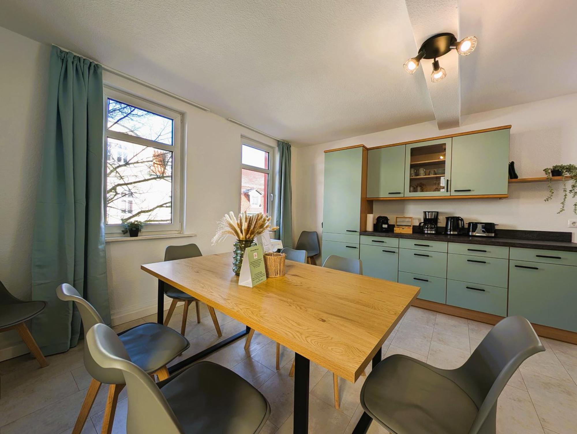 Bohnapartments - Topfmarkt Xxl Suiten - Neu In Top Zentrumslage, Vollausstattung, Wlan, Parkplaetze Ilmenau Exteriör bild